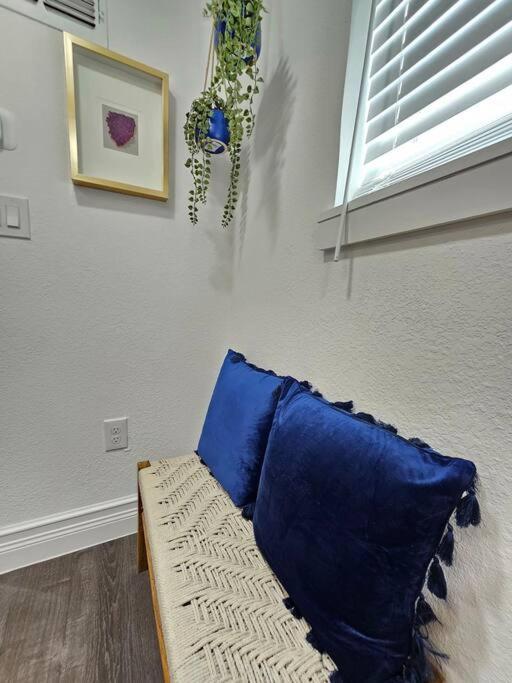 The Hideaway Dt Orlando Tiny Home W Free Parking Exterior photo
